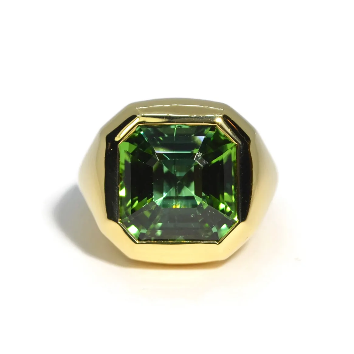 A & Furst - Essential - One of a Kind Cocktail Ring with Mint Green Tourmaline, 18k Yellow Gold