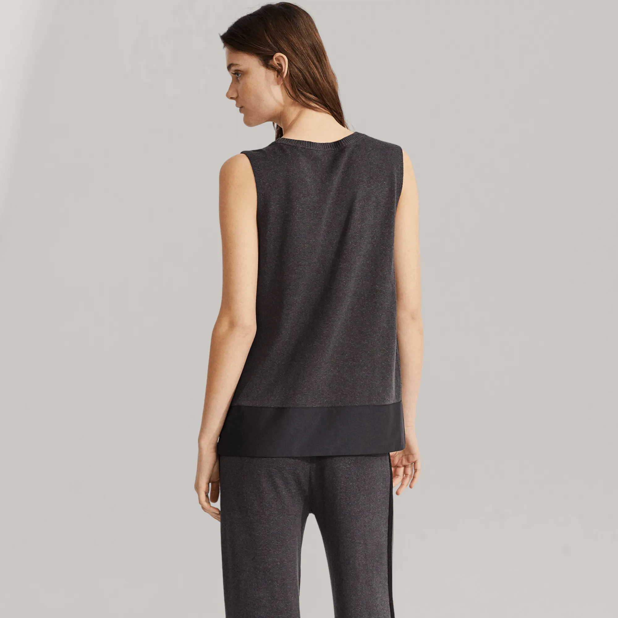 Nahla - Knitted Sleeveless Top - Asphalt | Women's