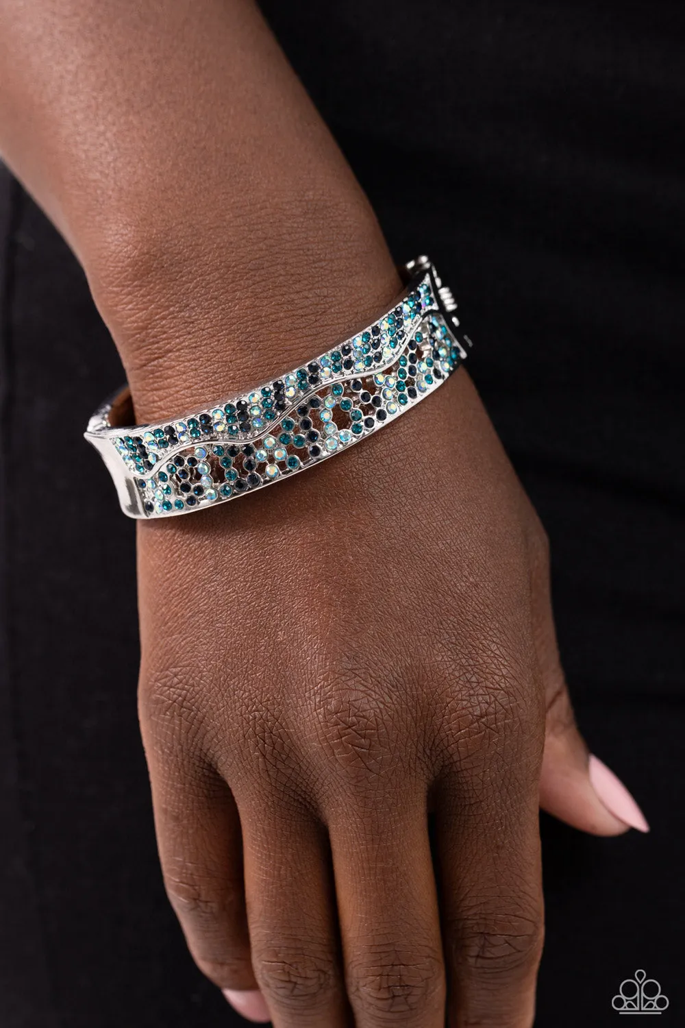 Paparazzi Wavy Whimsy Blue Bracelet